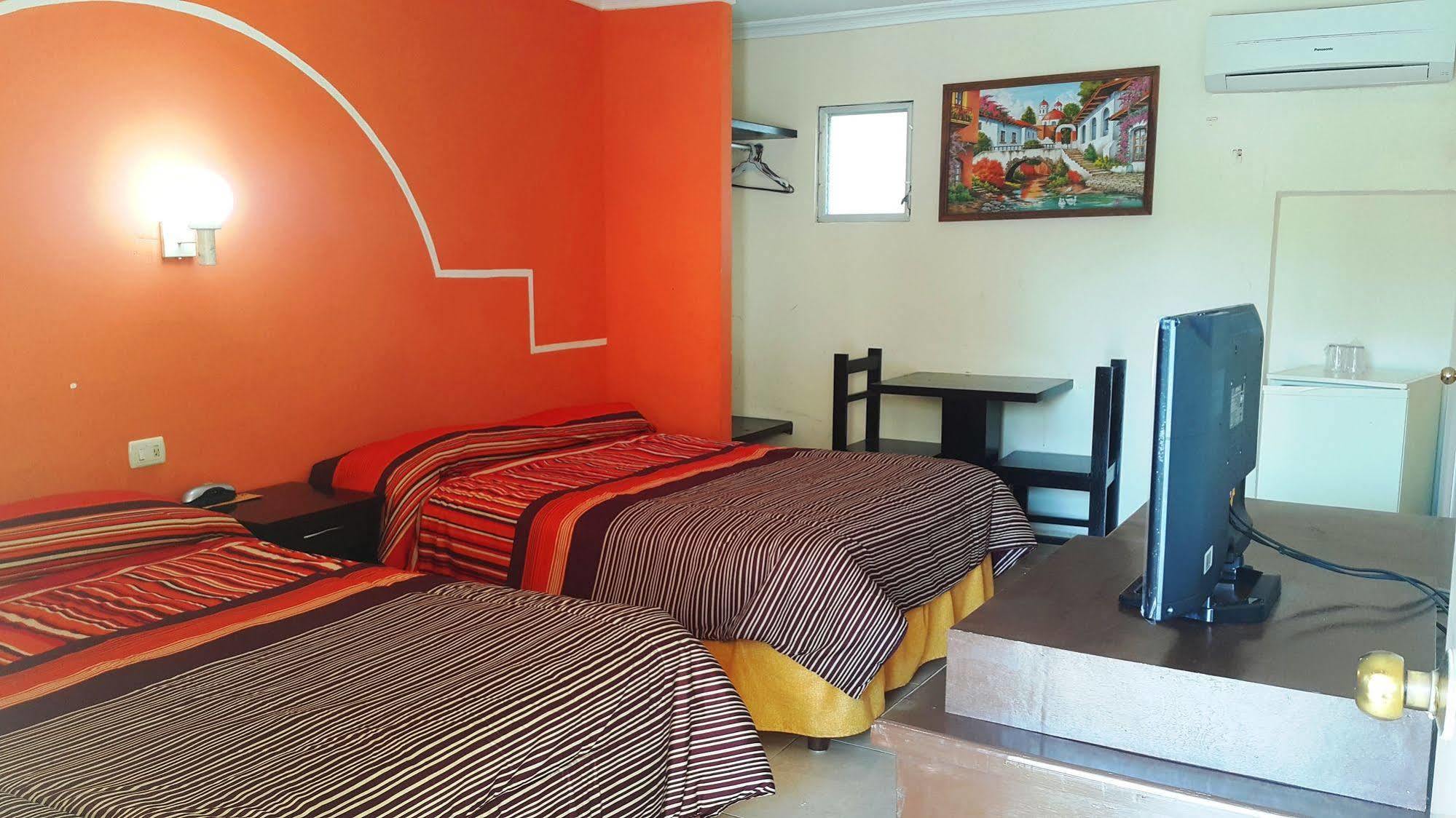 Hotel El Marques Mérida Eksteriør billede